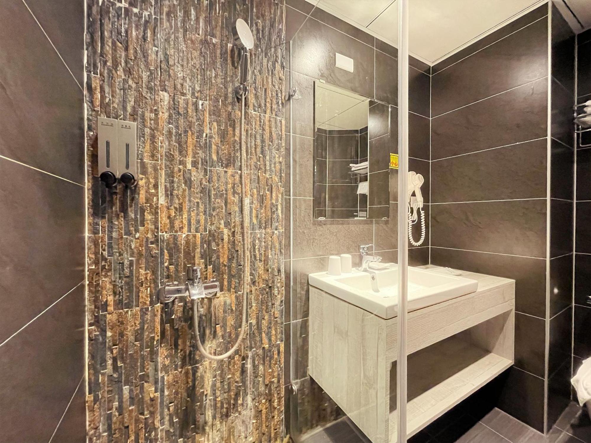Finders Hotel Hualien Da-Tong Bilik gambar